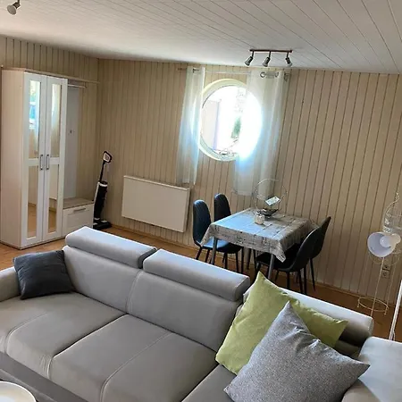 Haus Karl * اوكرموند