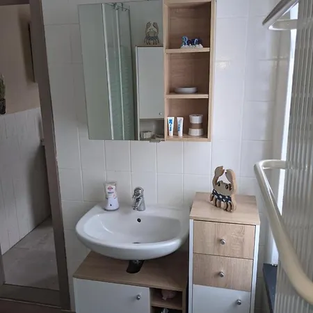 Haus Karl * اوكرموند